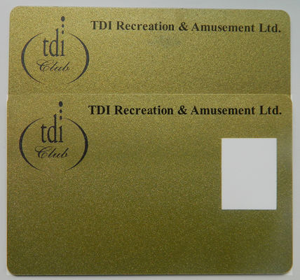 Cartes d'adhésion en plastique de fidélité de rayure d'impression offset RFID 13.56MHz futé